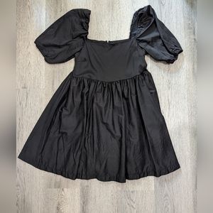 Smash + Tess Sunrise Mini Dress in Barely Black Size Medium EUC Goth alt